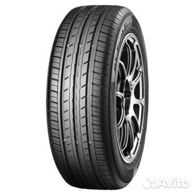 Yokohama BluEarth-ES ES32 215/50 R17 95V