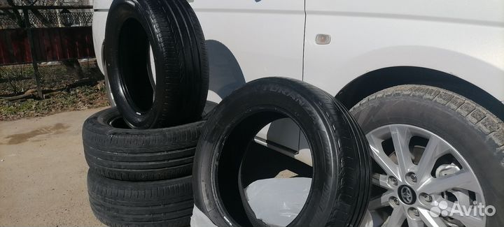 Bridgestone Turanza T001 215/60 R16