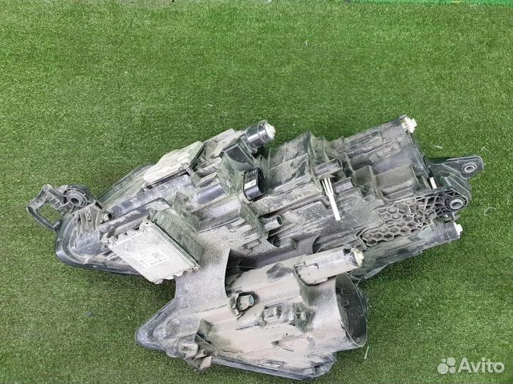 Фара правая Skoda Kodiaq