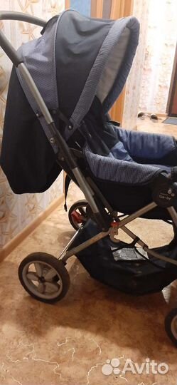 Прогулочная коляска