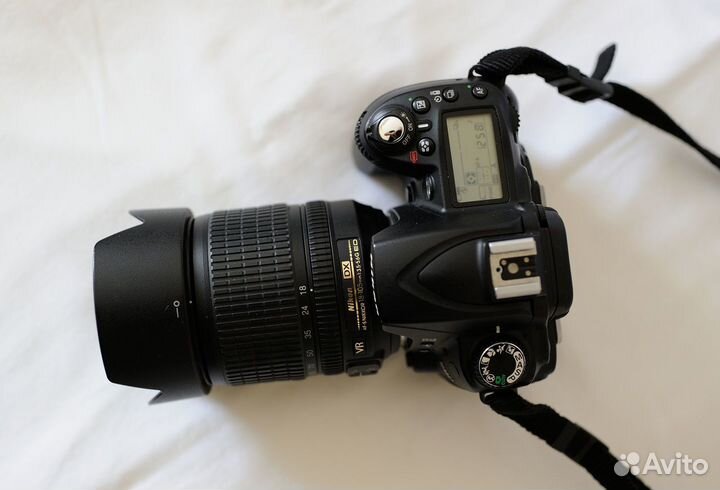 Зеркальный фотоаппарат Nikon D90 18mm -105mm VR