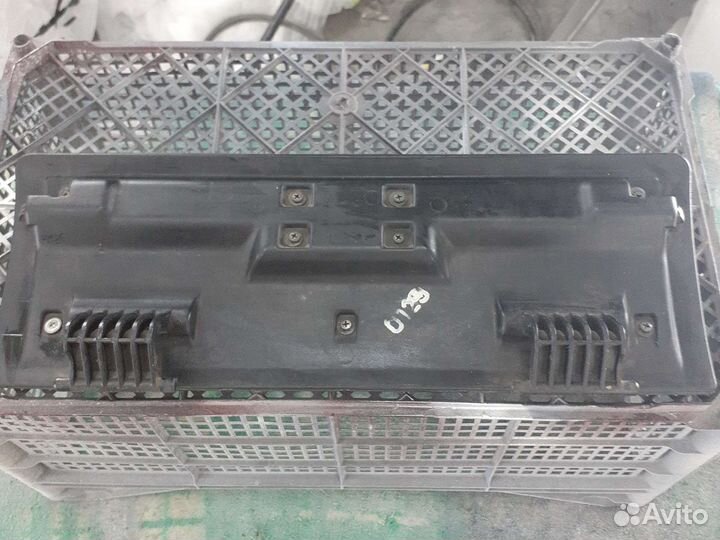 Крышка бордачка нива 21213