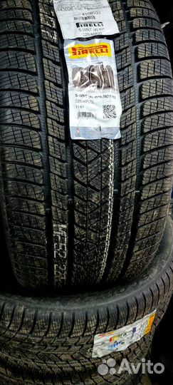 Pirelli Scorpion Winter 325/40 R22 и 285/45 R22 114V