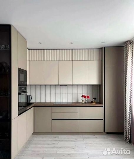 Кухни на заказ. Любой сложности от фабрики