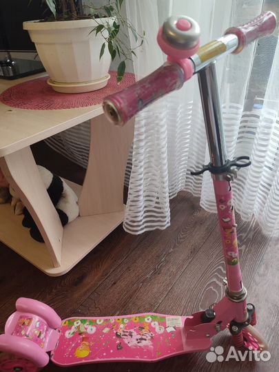 Детский самокат