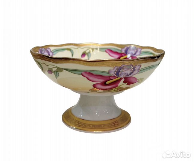 Конфетница на ножке lefard