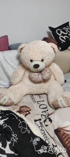 Плюшевый медведь