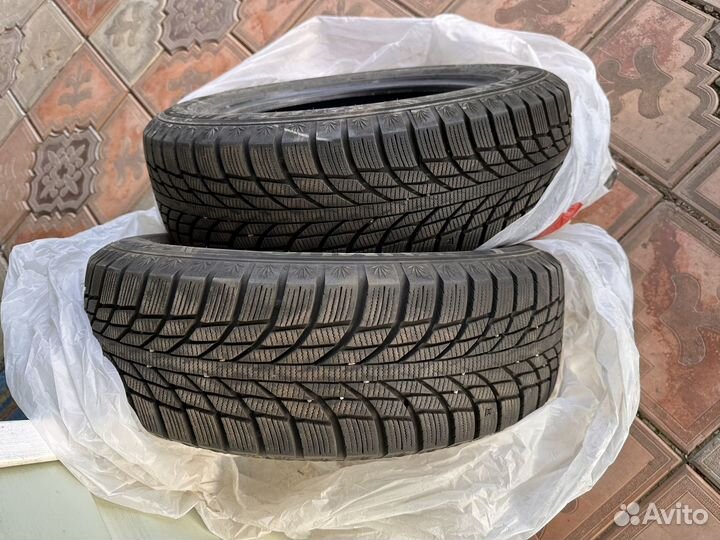 Kumho WinterCraft Ice Wi51 R15