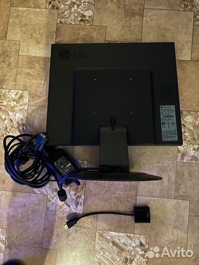 Монитор LG L1750U 17''