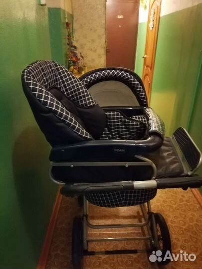 Переноска и коляска 2 в 1