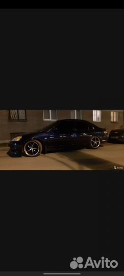 Комплект резина диски zinik r18 4/100 4/114