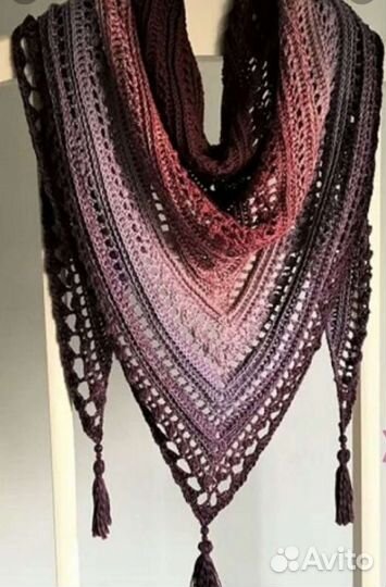 Шаль крючком (бактус)