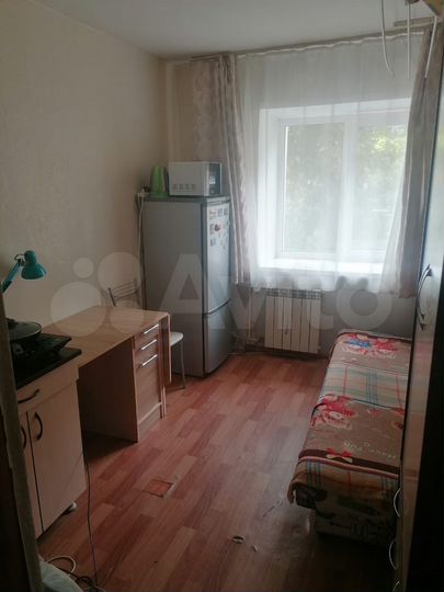 Комната 12 м² в 4-к., 1/5 эт.