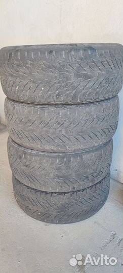 Nokian Tyres i3 215/50 R17 91