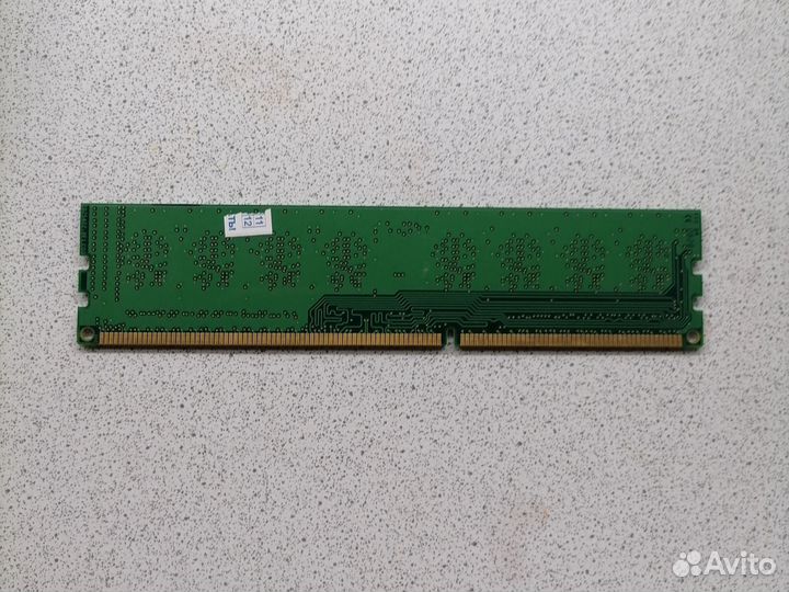 Оперативная память kingston 1 gb DDR 3 1066 мгц7CL