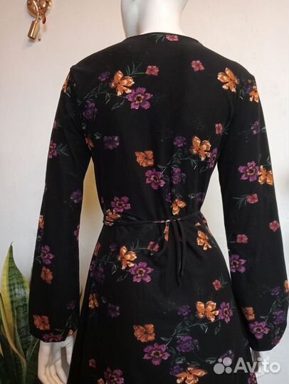 Платье на запах, 46