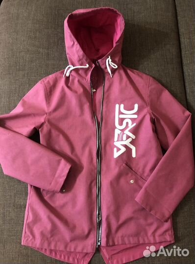 Ветровка для девочки