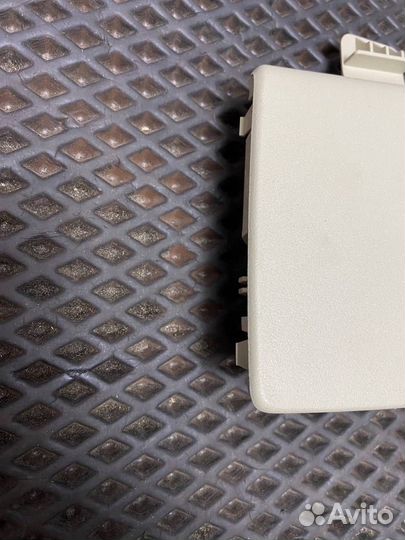 Заглушка Volvo FH4 82865718