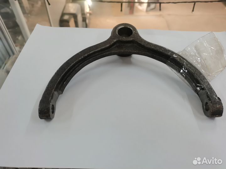 Вилка кпп газ-3309, 33081 (2,3 пер) 5 ступка