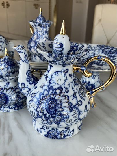 Коллекционный чайный сервиз «Поющий Сад» лфз