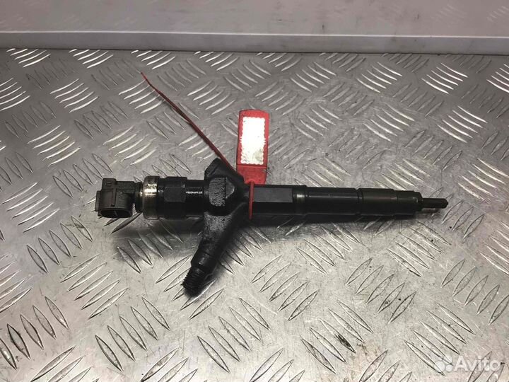 Форсунки dcri105130 nissan almera II,primera