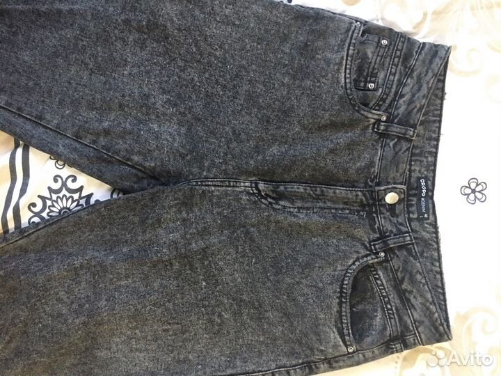 Джинсы женские