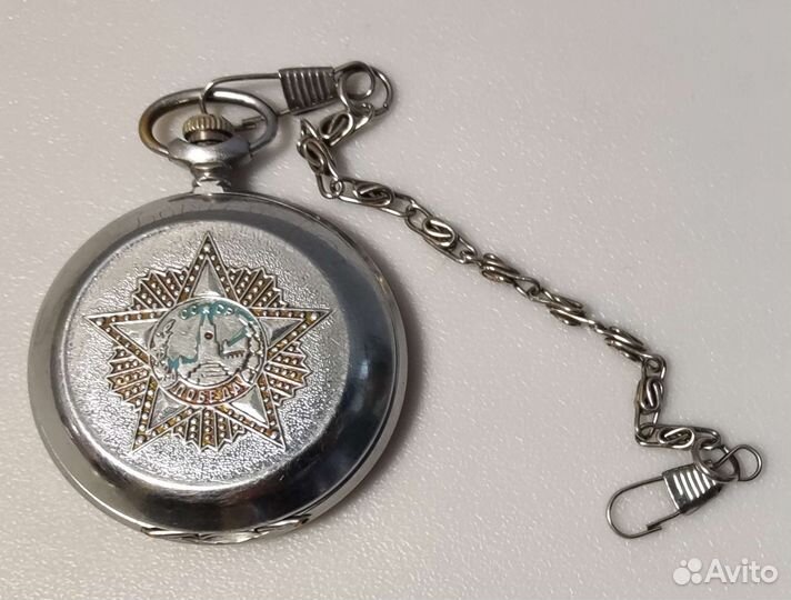 Часы Молния и Чайка