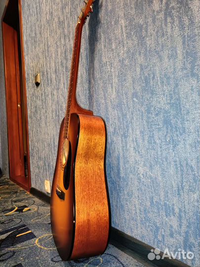 Акустическая гитара Cort AD810