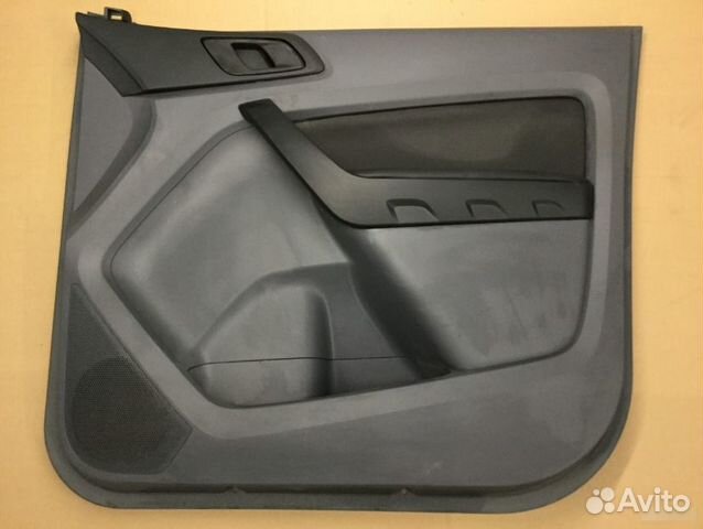 Обшивка двери передней правой Форд Ренджер 12-15г