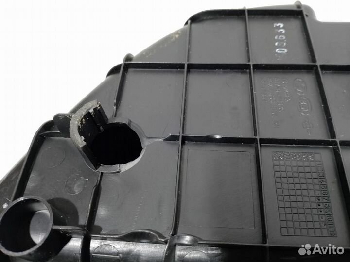 Ящик для инструментов правый (2007-2012) Kia Ceed