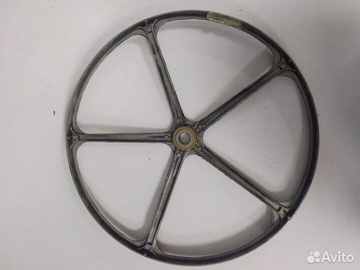 Шкив барабана веко