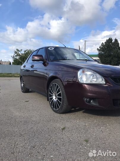 LADA Priora 1.6 МТ, 2014, 200 000 км