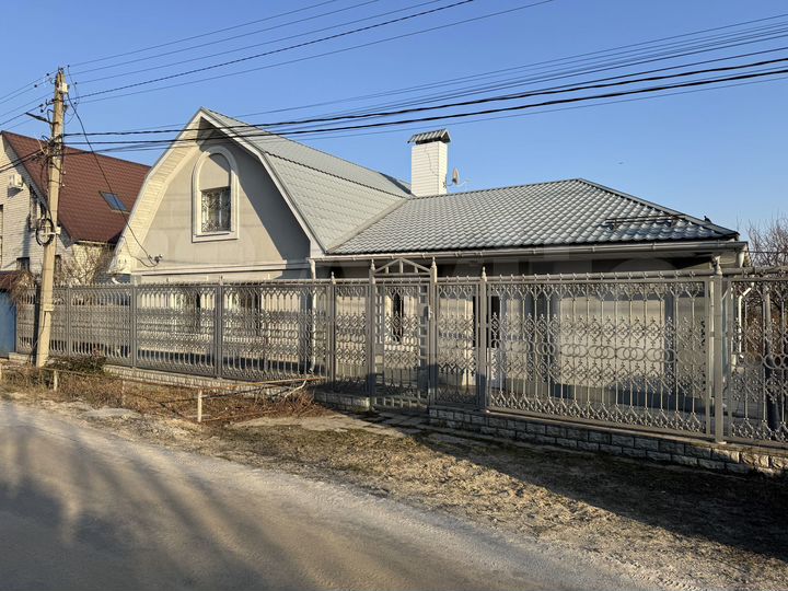 Дом 122,3 м² на участке 21,4 сот.