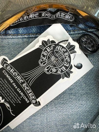 Джинсовая куртка