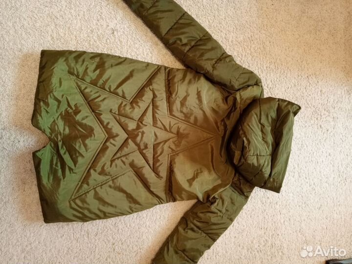 Пуховик женский 42 44