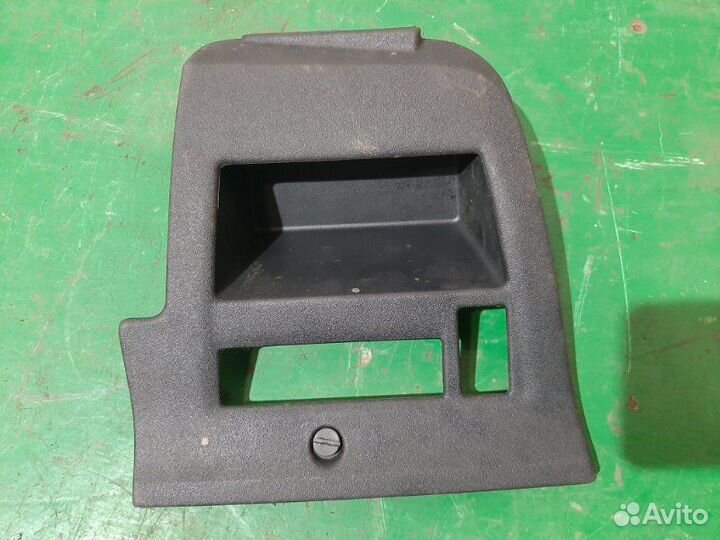 Накладка на торпедо левая Citroen C4 хэтчбек ET3J4