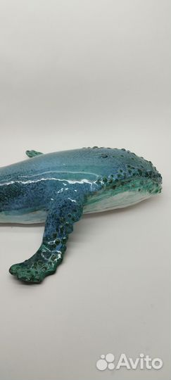 Кит скульптура