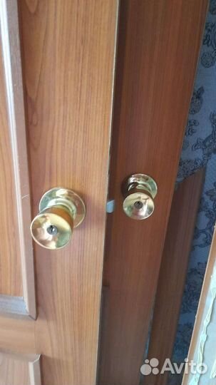 Двери межкомнатные 2 шт 802м