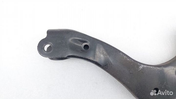 Рычаг задний правый Toyota Camry XV70 A25afks 2021
