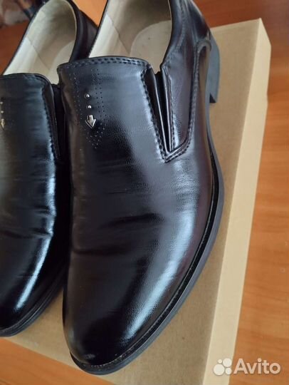 Продам обувь
