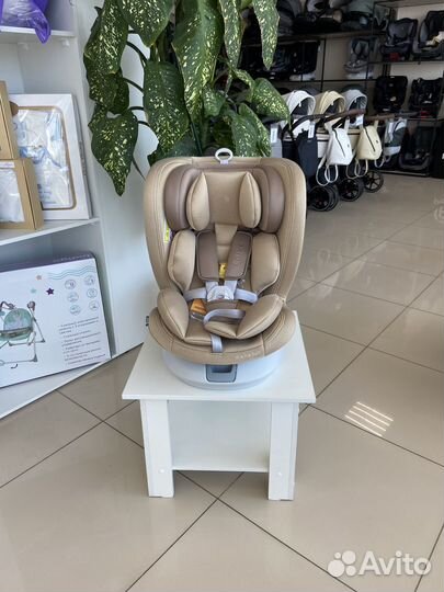 Детское автокресло от 0 до 36 кг поворотное