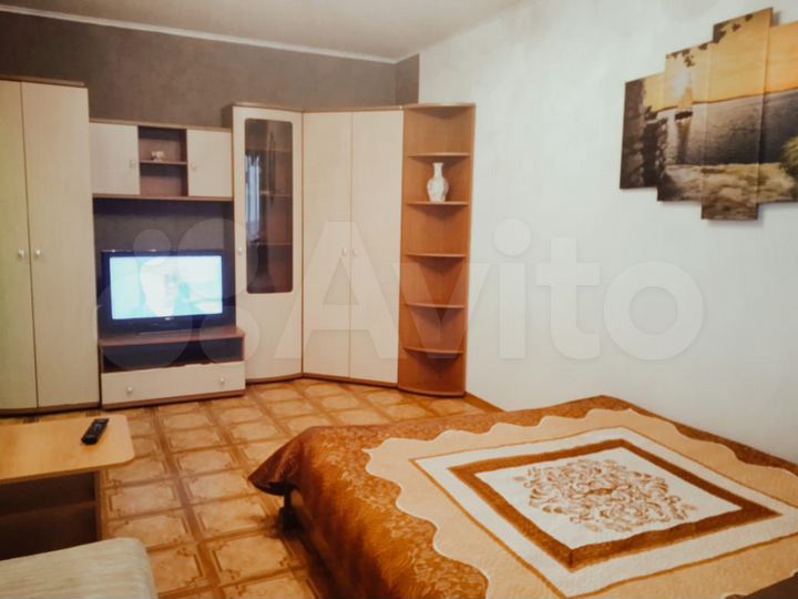 1-к. квартира, 38 м², 1/10 эт.