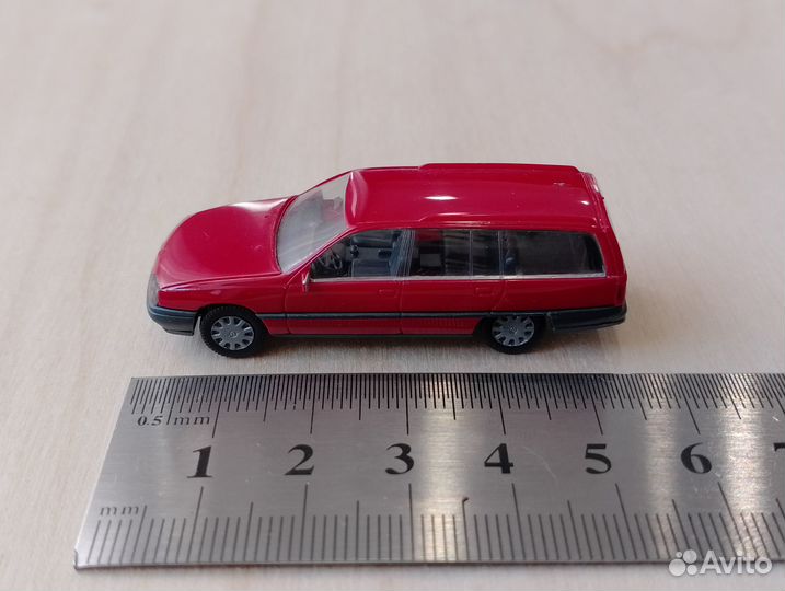 Opel Omega Caravan 3.0i GLS (1988-1989) универсал