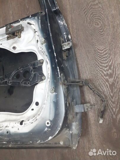 Дверь задняя левая Toyota Camry Gracia CV30