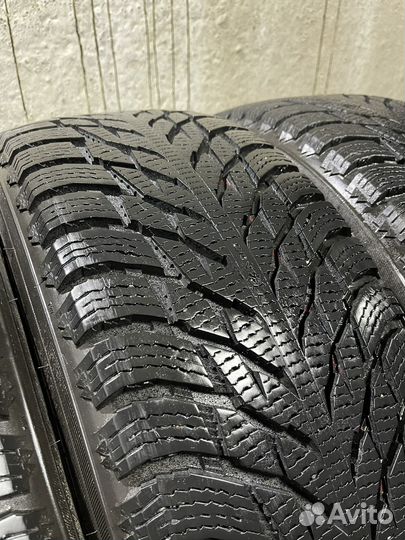 Nokian Tyres Hakkapeliitta R3 SUV 235/60 R18 107R