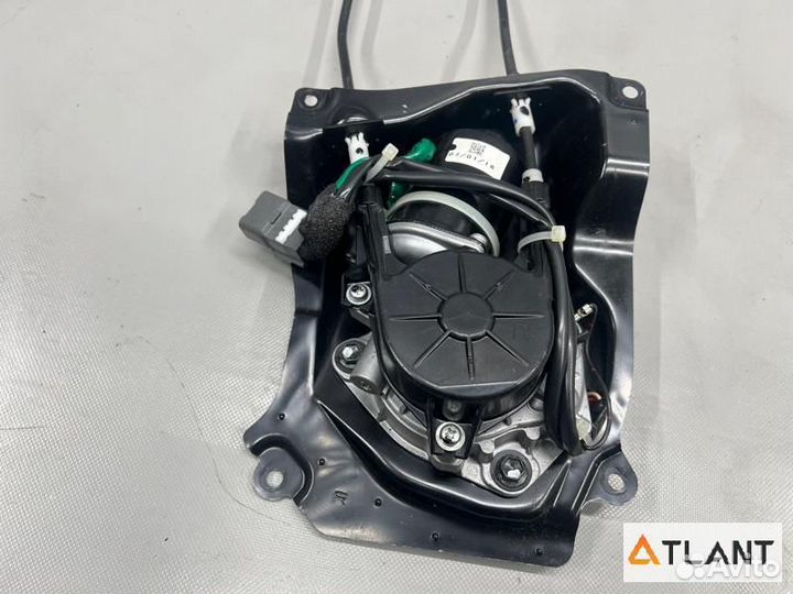 Доводчик двери задний правый toyota voxy, noah