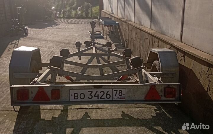 Прицеп легковой бу для маломерных с документами