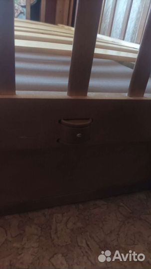 Кровать детская- маятник