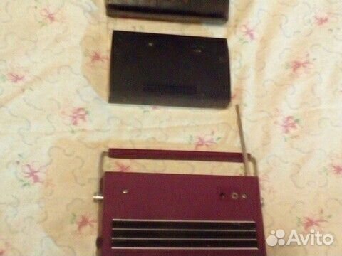 Радиоприемники Schaub Tiny E Germany / Sokol 310