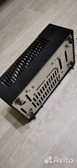 Стабилизатор ретро